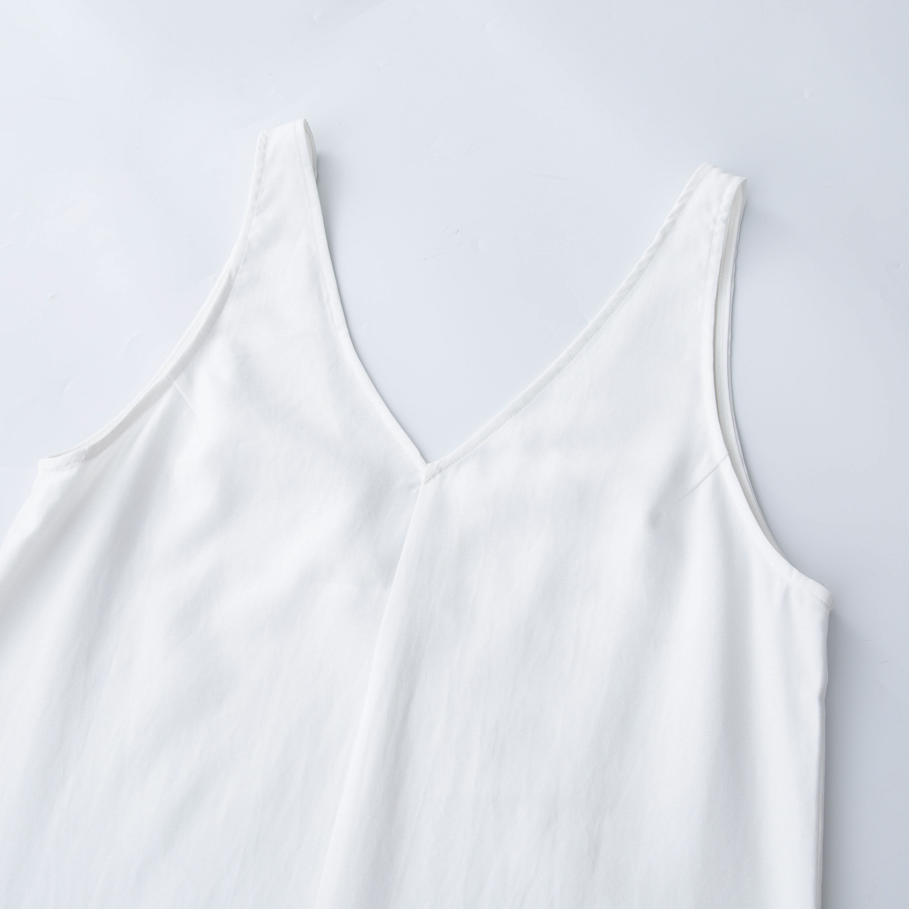 2022-Summer-Women-Solid-White-V-Neck-Sleeveless-Fashion-Dress-Split-Tank-Dress-3.jpg